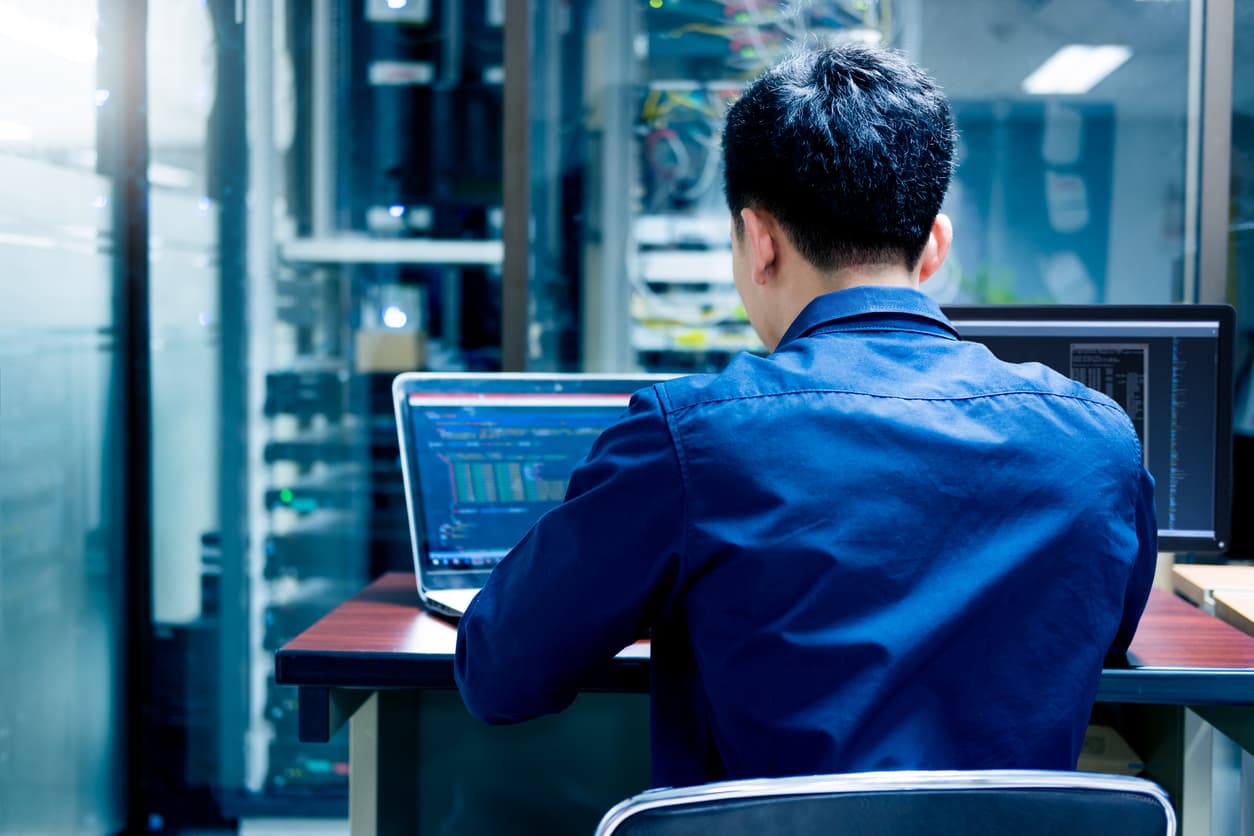IT worker preparing for an IT emergency 